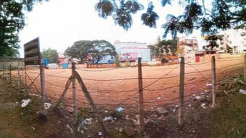 Akola News: Plot ban on sale and purchase; Gorakhdhanda loud