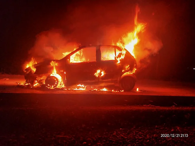 Akola News: A speeding car on Akola road took his stomach
