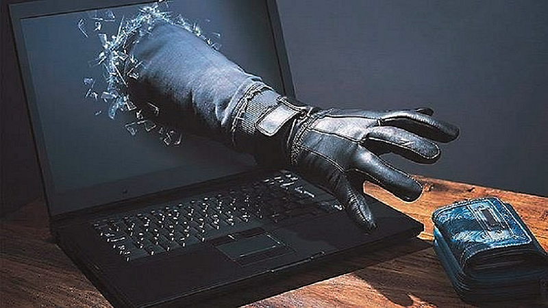 ratnagiri rajapur urban bank cyber attack 67 lakhs