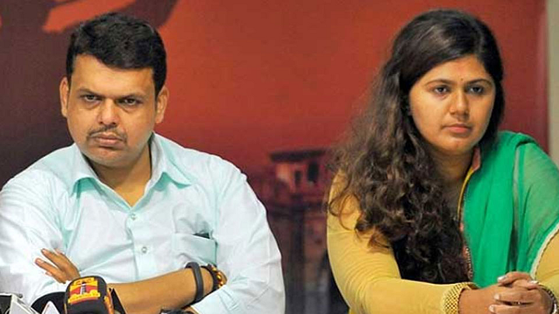 Devendra Fadnavis, Pankaja Munde