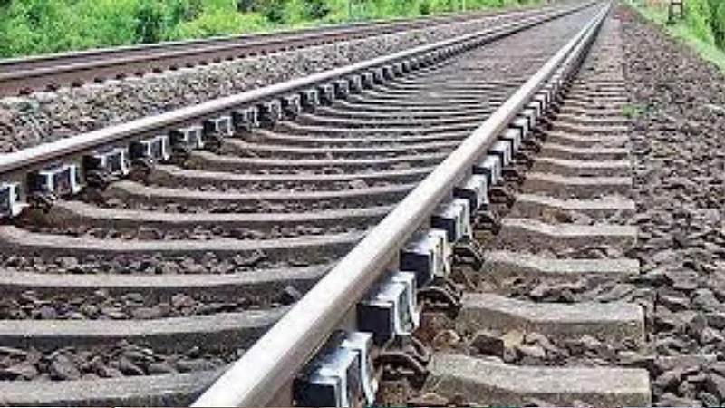 railway track suicide