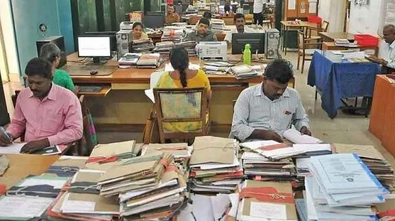 Akola News: Agriculture office has started accepting vacancies