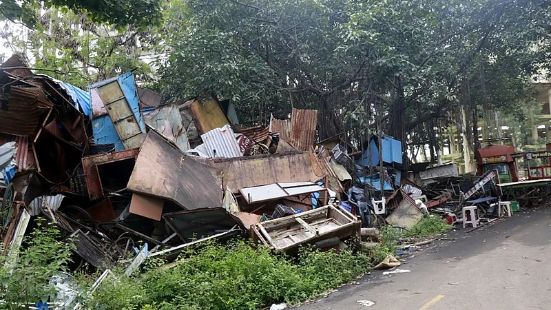 पिंपरीत अतिक्रमणविरोधी विभागाचेच अतिक्रमण