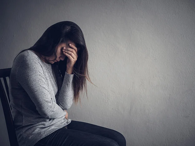 The future wife was robbed of six lakh rupees