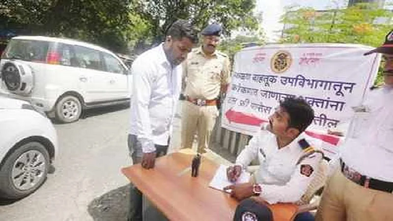 चाकरमान्यांचा गणेशोत्सव यंदा मुंबईतच; ई-पाससाठी पोलिसांकडे केवळ 4 हजार अर्ज