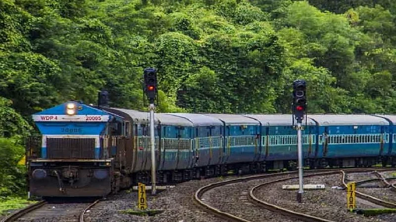 Extension of Madgaon Mumbai Festival Special on Konkan Railway starting from 24th October till 15th January