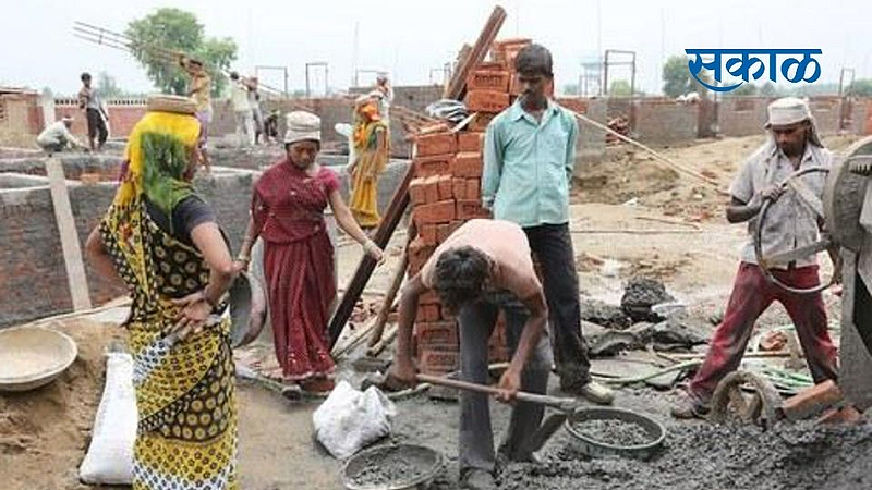 The right canal gave work to the hands of the laborers Bhandara news