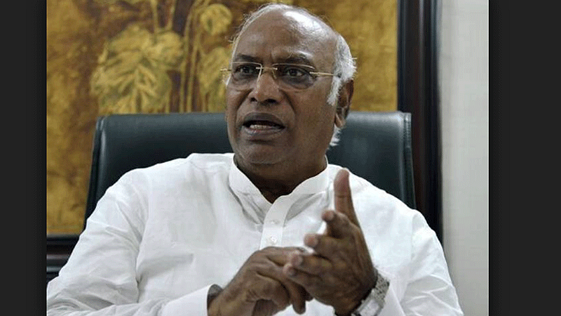 congress mallikarjun kharge slam bjp in bharat jodo yatra rajasthan alwar