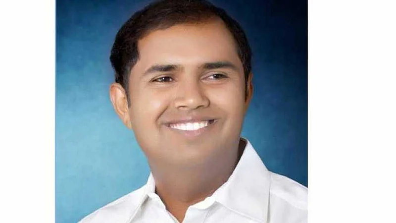 mangesh chavan