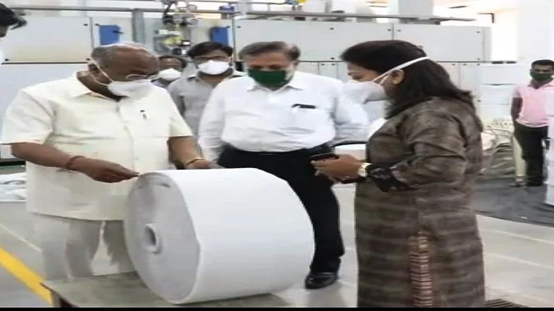 Production of quality masks in Ichalkaranji kolhapur marathi news