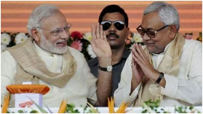 modi nitishkumar main.jpg