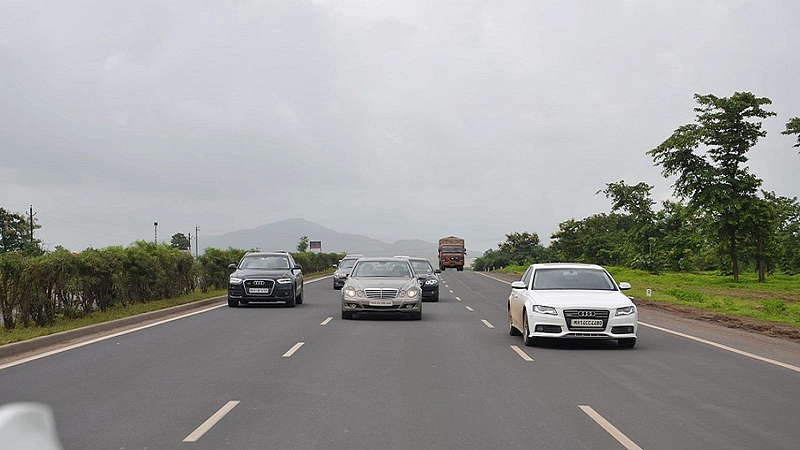 nashik pune highway.jpg