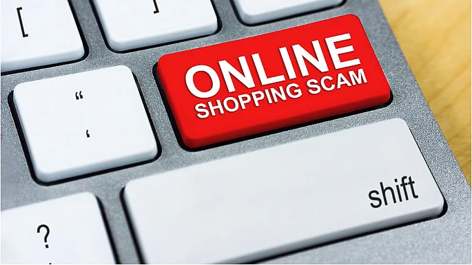 fraud of 3 lakh fifty thousand in online shopping in wardha