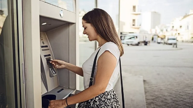 precautions should take when using atm