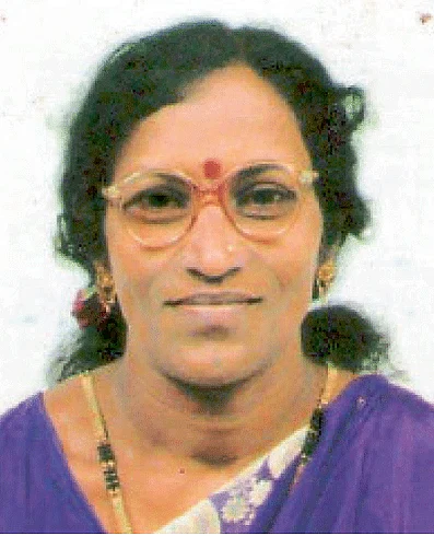 lakshmi shivalkar strong not to resignation in ratnagiri kokan marathi news