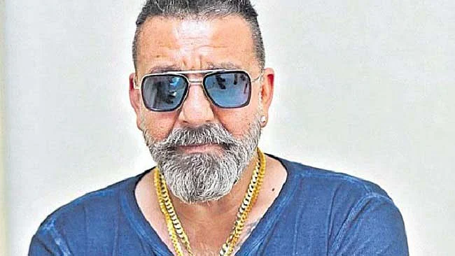 sanjay dutt recover from cancer