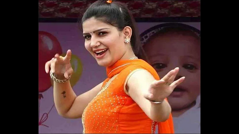 up police makes man dance to sapna chaudhary song for breaking lockdown