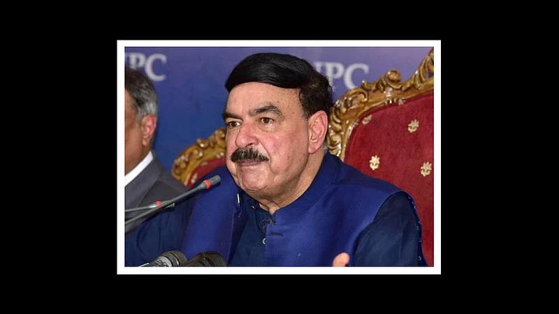 pak railway minister sheikh rashid