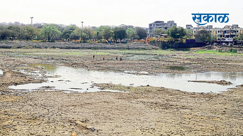 nagpur sakkardara lake dried in february for first time in 200 years }