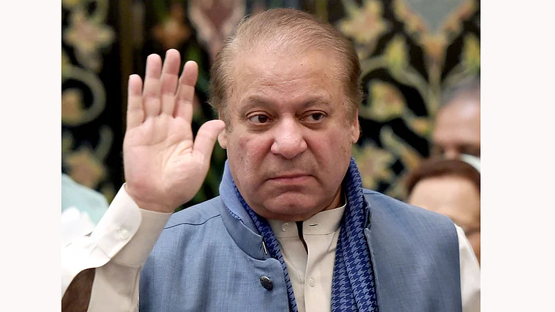 special article translated by Sudhir Kale on Nawaz Sharif