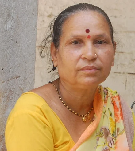 vijaya bavdhankar.jpg}