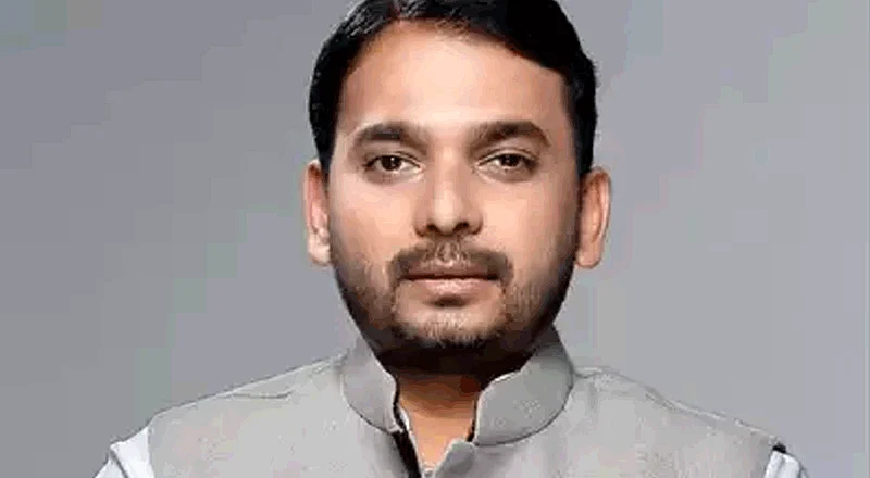 vishwajit kadam Said government help who Victim girl on rape
