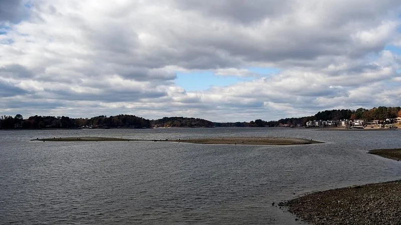 lake water