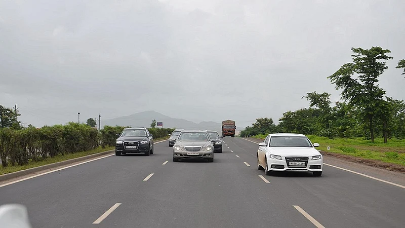 4nashik_20pune_20highway_0.jpg