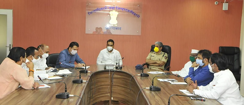 गणेश मूर्ती काही दिवस अगोदरच नागरिकांनी खरेदी कराव्या