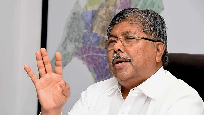 Chandrakant_Patil
