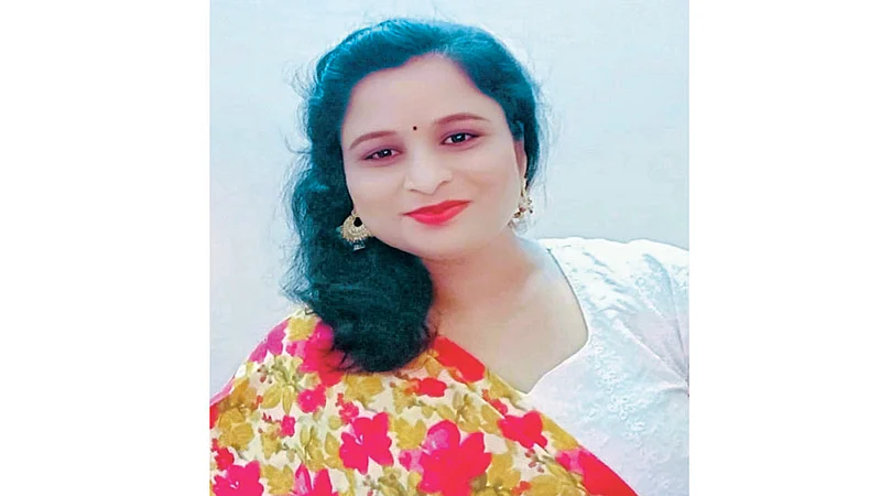 'मानवाधिकार'च्या जिल्हाध्यक्षपदी बिदालच्या मनीषा राऊत; सांगली शाखेची मोठी जबाबदारी