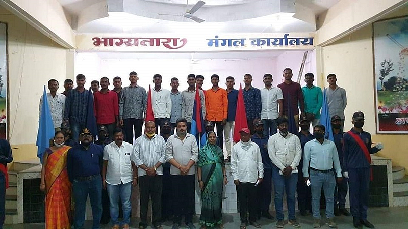 MLA Rohit Pawar said that he is proud of the youth who have joined the army in Karjat Jamkhed 2.jpg