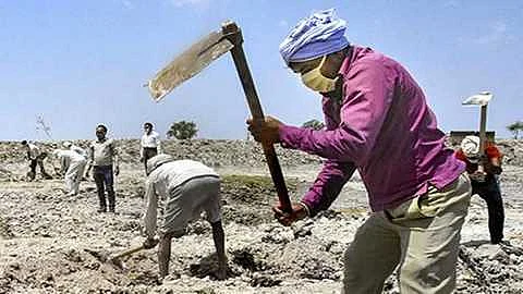 Mahatma Gandhi National Rural Employment Guarantee Scheme 43318 works started in Maharashtra