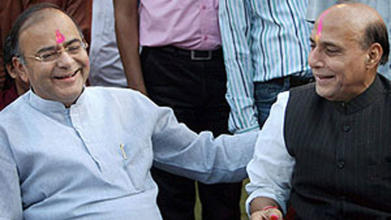 all india pay tribute to Arun Jaitley on social media