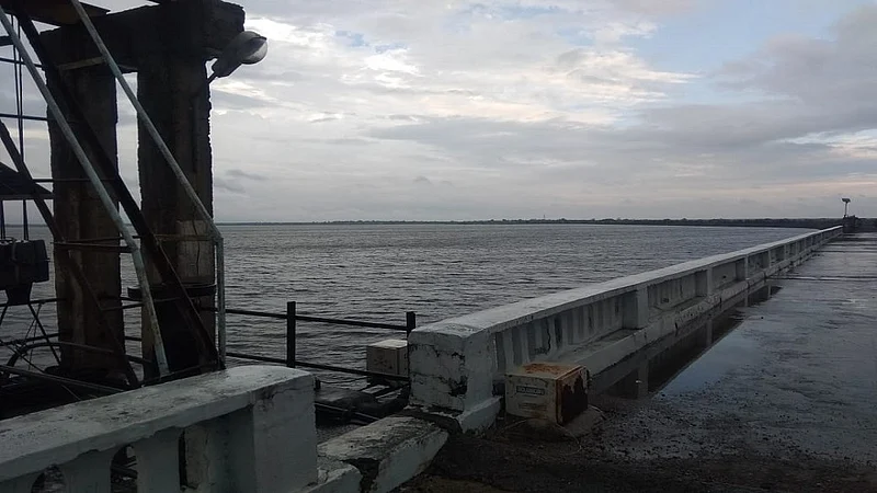 Manjra dam.jpg