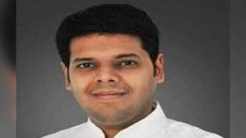 Niranjan Davkhare