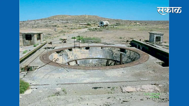 Nuclear-weapons-center}