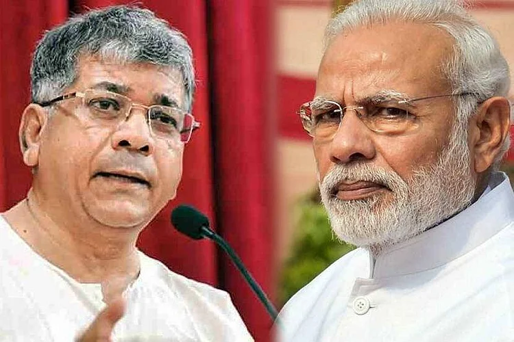 Prakash-and-Modi.jpg