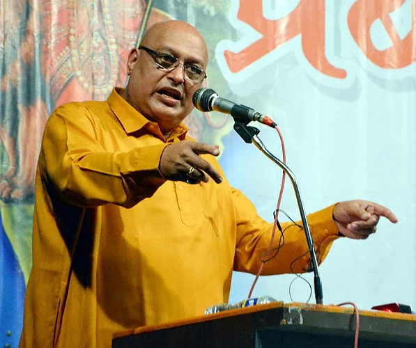 Lecture by Rahul Solapurkar at Sangamner Festival of Malpani Industries Group