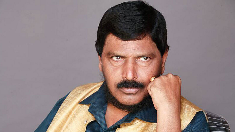 Raj Thackeray just remembered Ayodhya Sambhaji Raje should stay with BJP Ramdas athawale satara