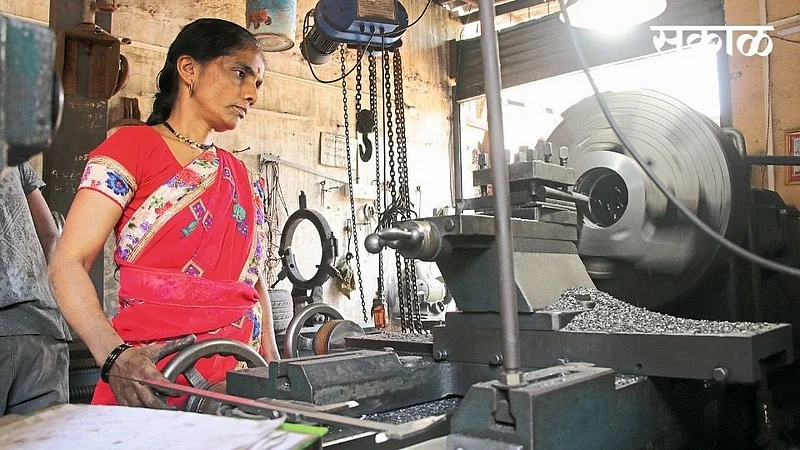 women day special Sunita Kamate journey from housewife to factory kolhapur marathi news}