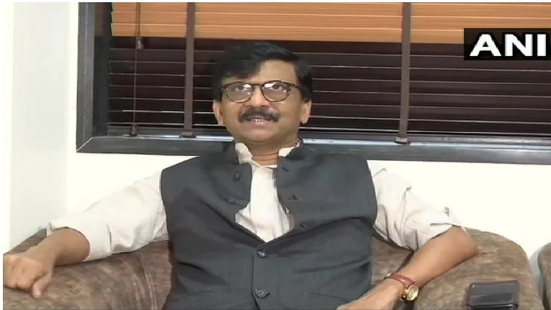 अन्नदाता शेतकऱ्याला दहशतवादी म्हणता?, संजय राऊत मोदी सरकारवर संतापले