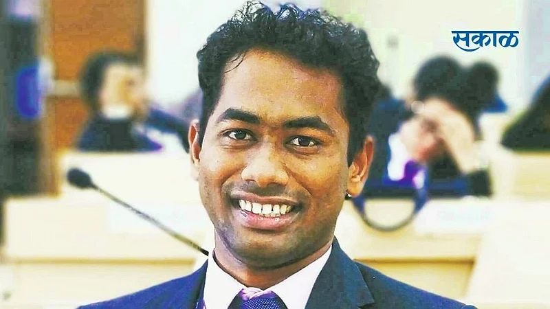 ‘कमवा-शिका’तून घडला 'आयएएस ऑफिसर', आता कारगिलची जबाबदारी}
