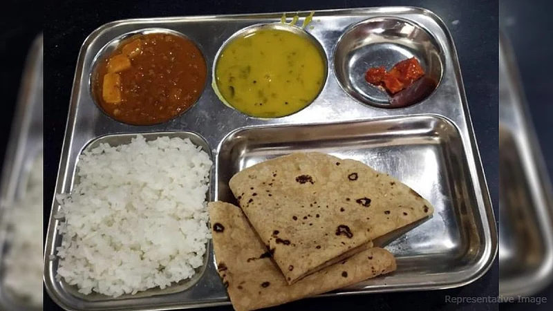 Shiv-bhojan-thali