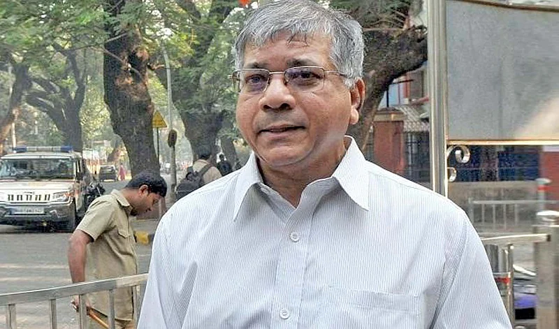VBA-Prakash-Ambedkar