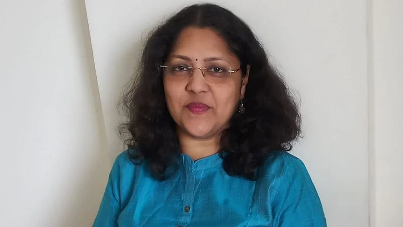 Vaishali_Deshpande