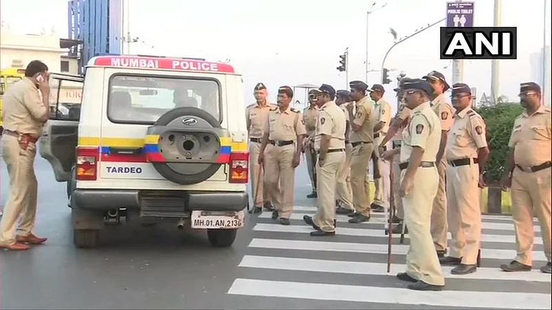 Maharashtra Bandh strike by Vanchit Bahujan Aghadi
