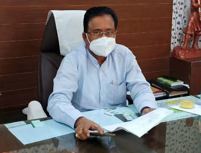 Kashinath Date said that the decision to pay 11 percent dividend to the members through Parner Gramin Patsanstha has been approved.