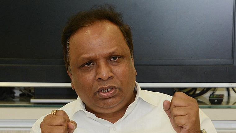 MLA Ashish Shelar's retaliation against Sanjay Raut Amravati Political news