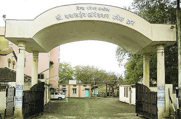 Akola News: Hearing on Zilla Parishad reservation petition today, attention to Supreme Court verdict